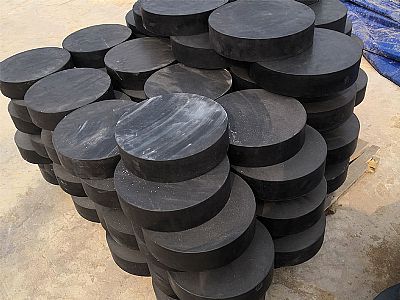 林州市板式橡胶支座由若干层橡胶片与薄钢板经加压硫化